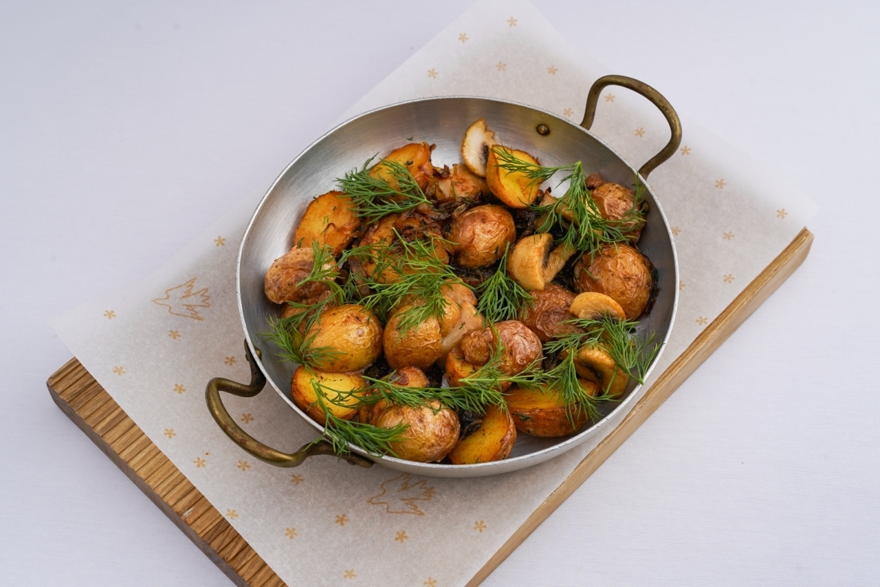 Жареный картофель с грибами